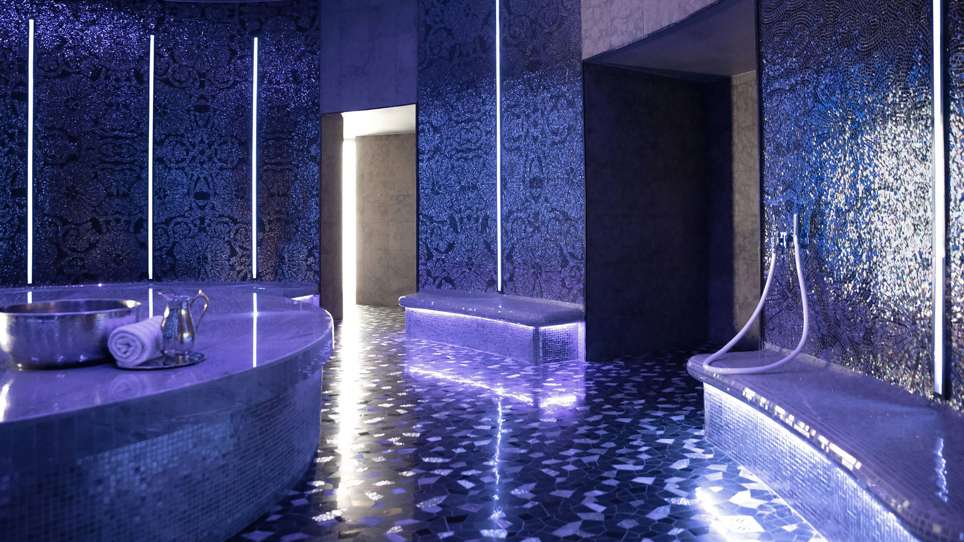 Casablanca Cultural Immersion City Tour – Traditional Hammam Spa, Hassan II Mosque with Authentic Dinner & Show