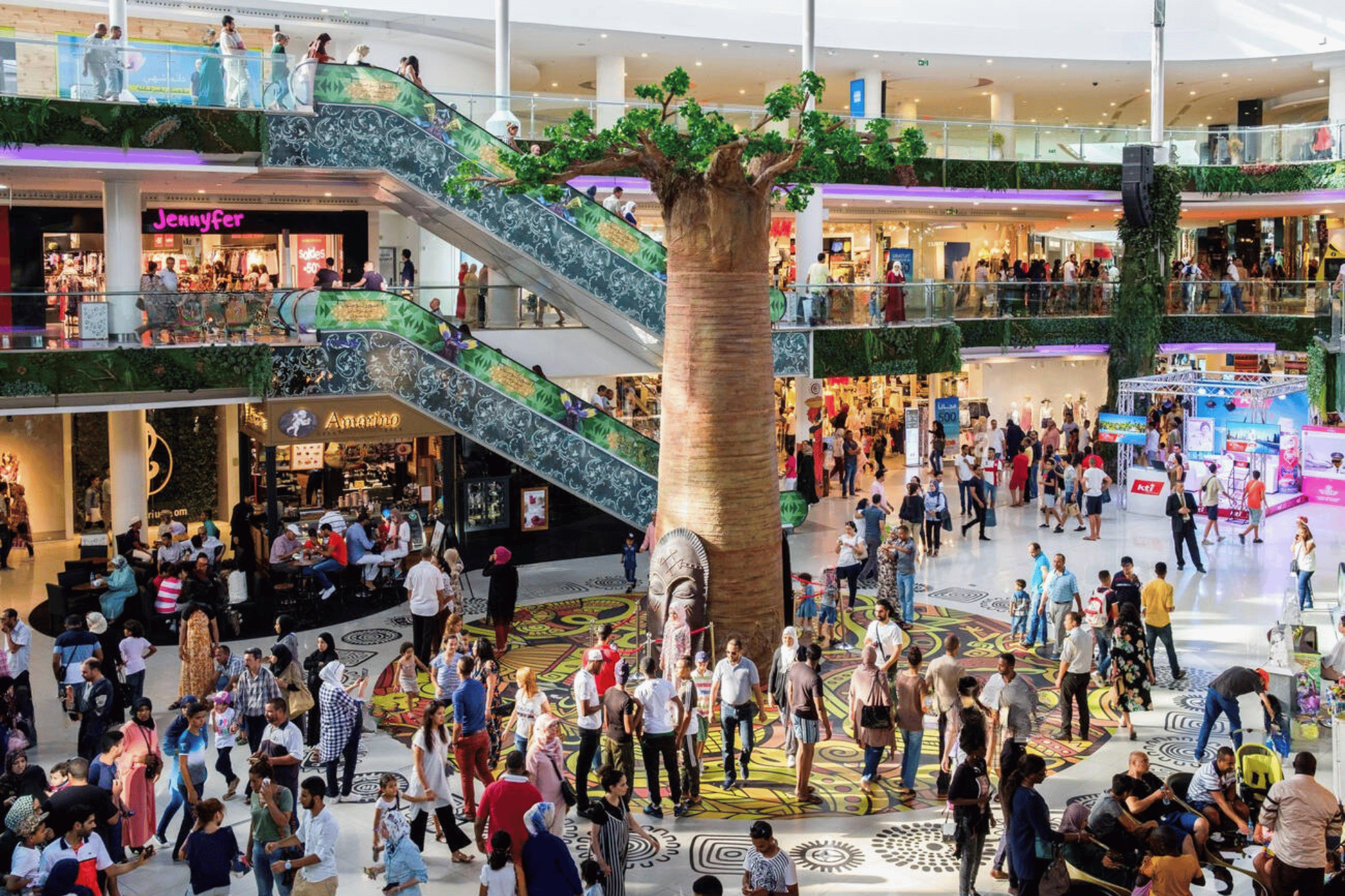 Aquarium, Africa's Largest Mall, Hassan II Mosque & Oceanfront Walking Tour in Casablanca