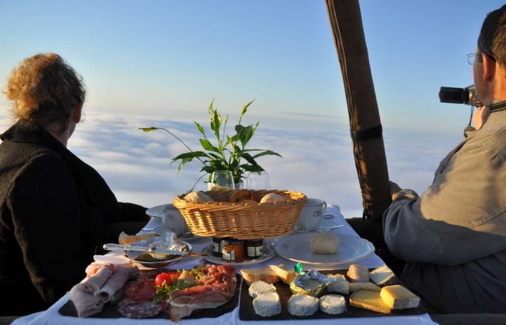 Hot Air Balloon Ride Over the Atlas Mountains with Traditional Breakfast and Camel Ride from Marrakech
