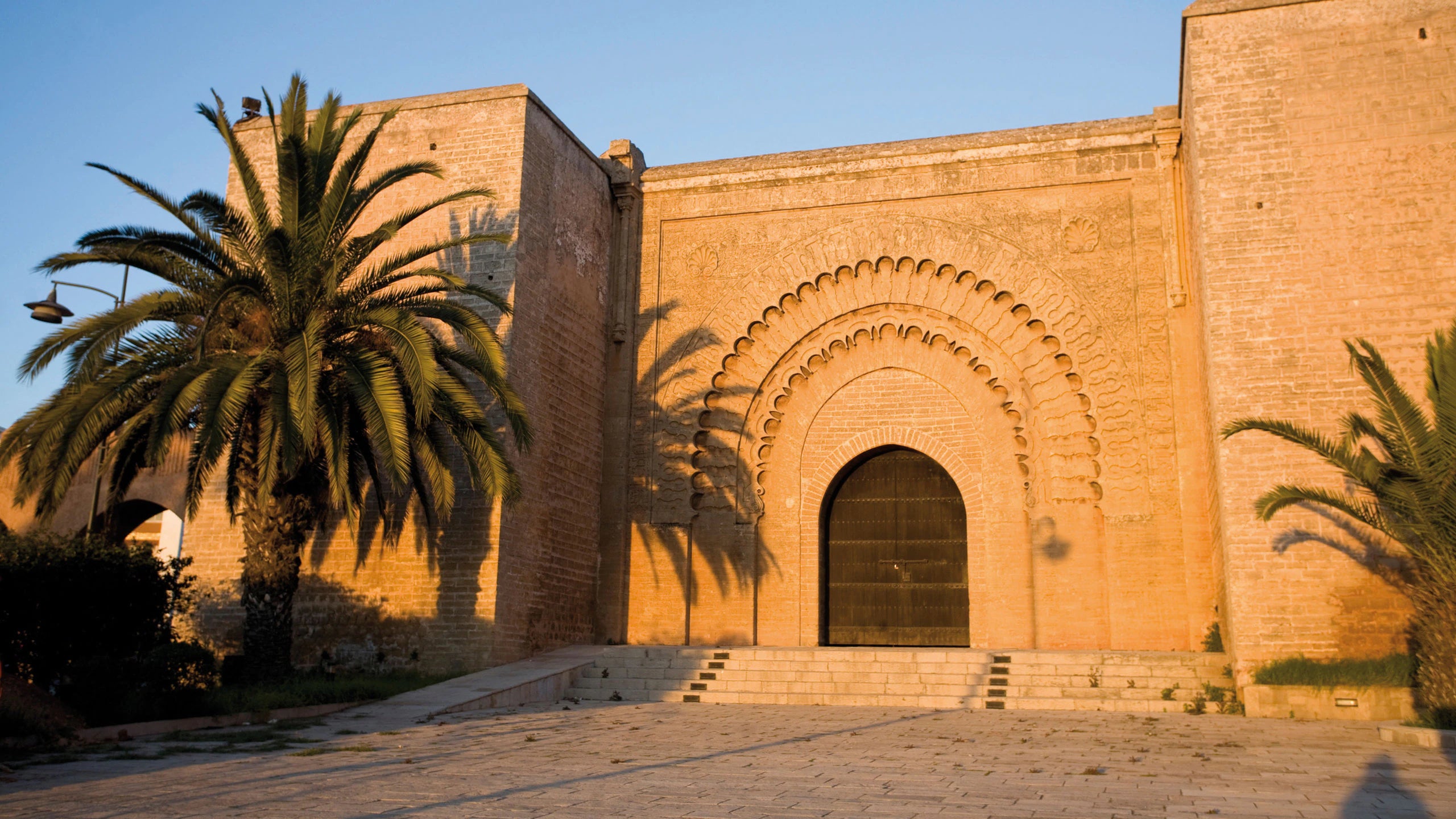 Imperial Rabat: Private Half-Day City Tour with Licensed Guide & 2-Way Hotel Transfer