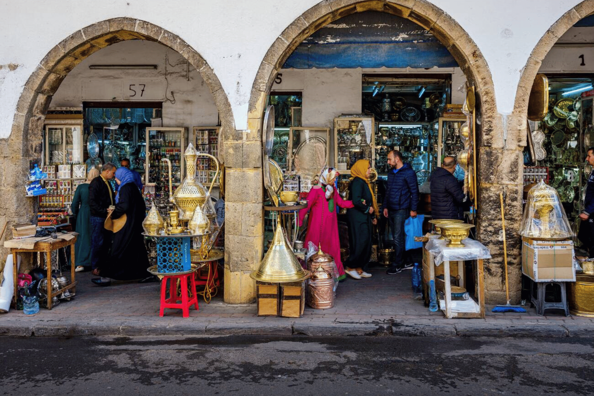 Casablanca’s Hidden Souks – Private Shopping Experience with Local Insider