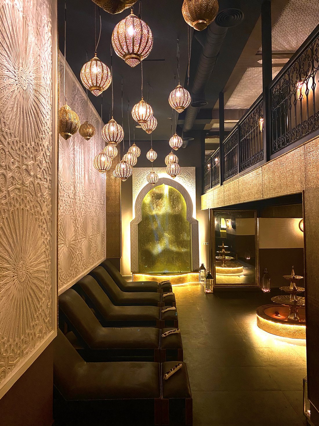 Casablanca Cultural Immersion City Tour – Traditional Hammam Spa, Hassan II Mosque with Authentic Dinner & Show