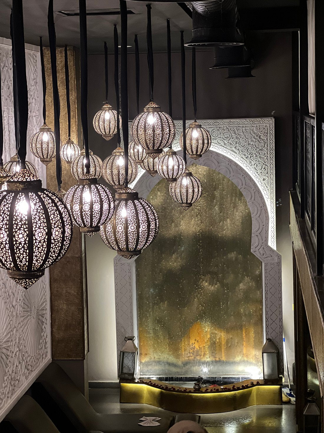 Casablanca Cultural Immersion City Tour – Traditional Hammam Spa, Hassan II Mosque with Authentic Dinner & Show