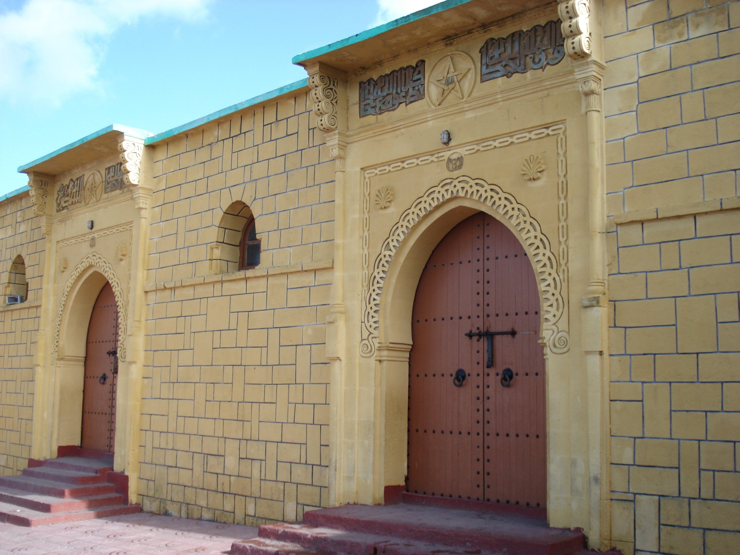 Imperial Rabat: Private Half-Day City Tour with Licensed Guide & 2-Way Hotel Transfer