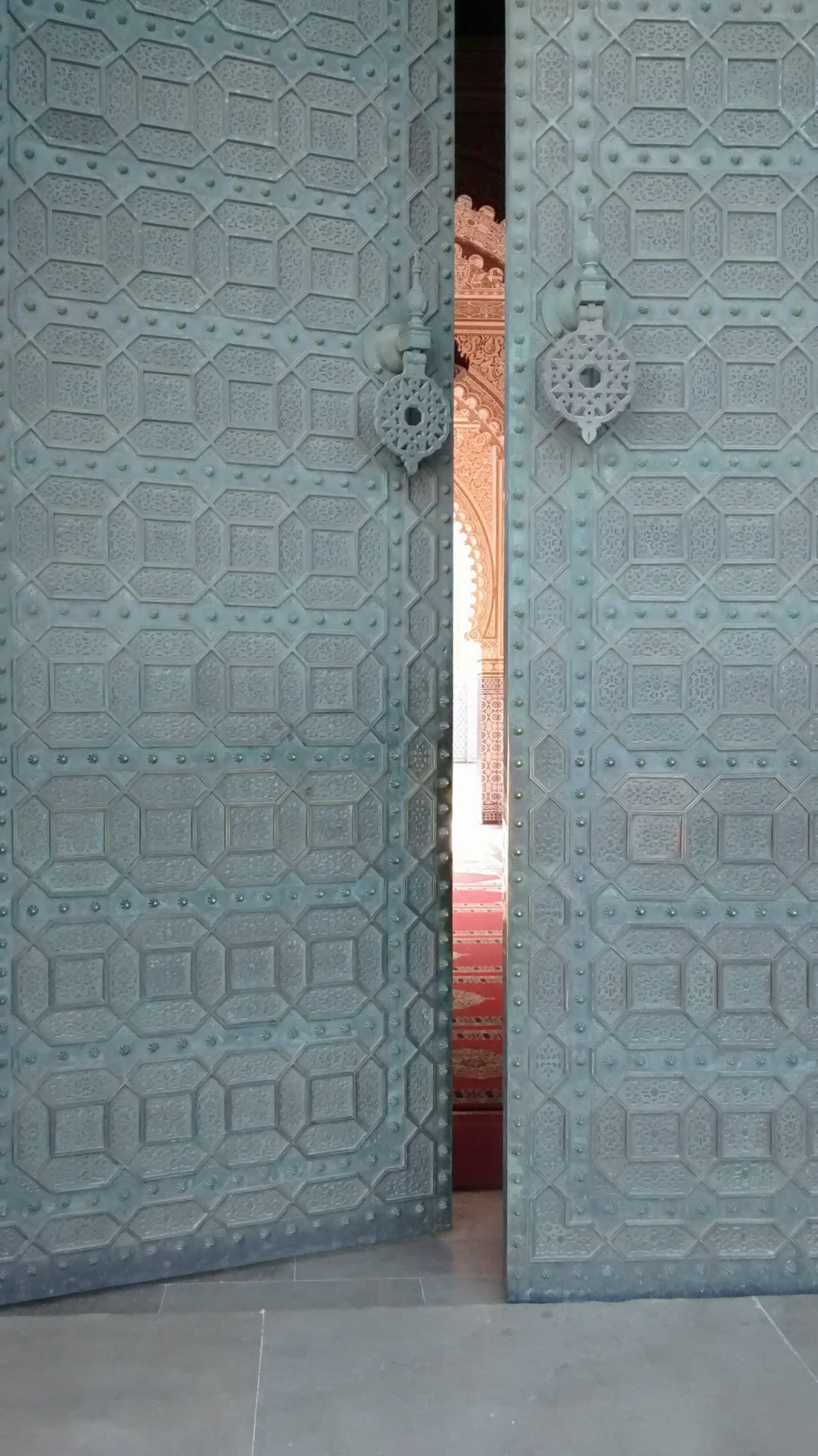 Imperial Rabat: Private Half-Day City Tour with Licensed Guide & 2-Way Hotel Transfer